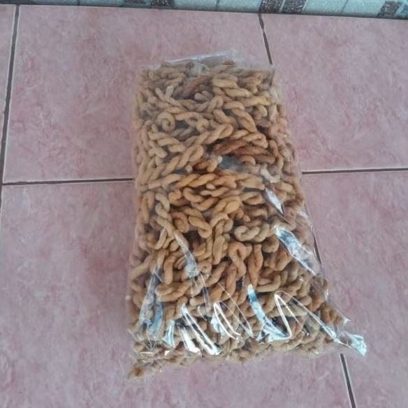 

Snack Pluntir 500 gram - Manis Susu