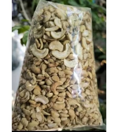 

kacang mede patahan 1kg mentah