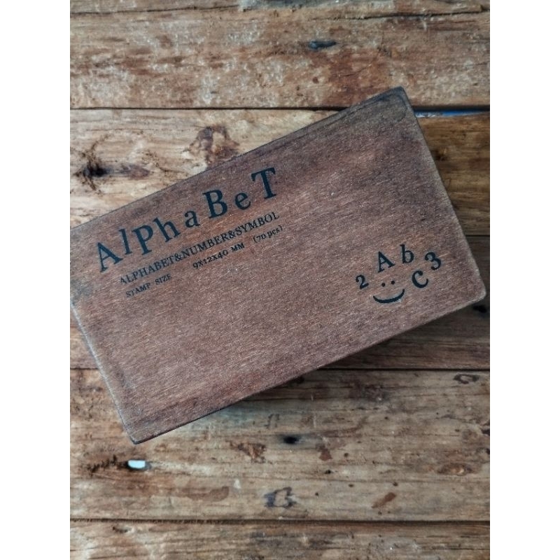 

WOODEN STAMP ALPHABET LENGKAP PRELOVED