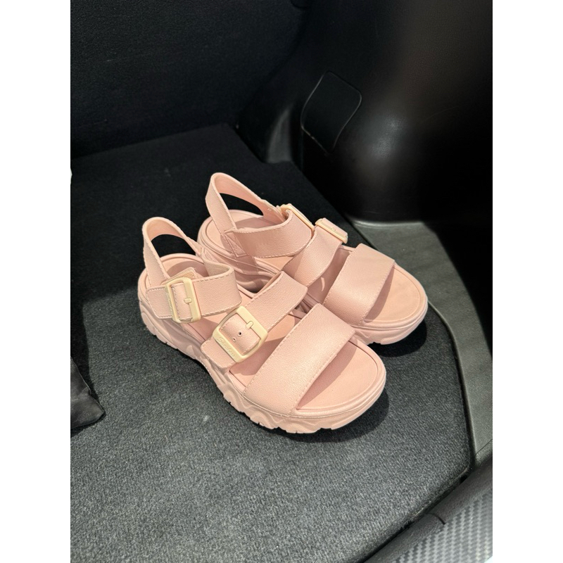 skechers d’lite 0.2