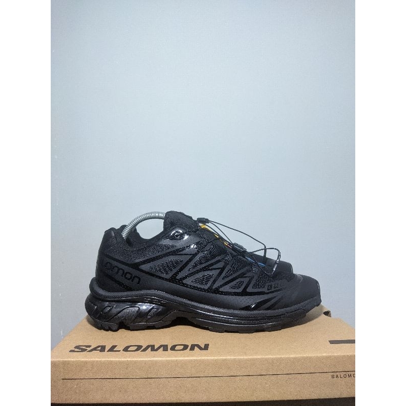 Sepatu Salomon Xt6 triple black