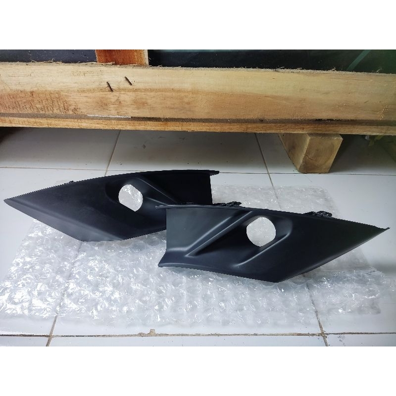 cover foglamp innova reborn venturer 2021-2025 original