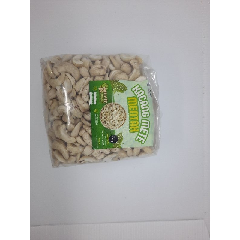

Kacang Mete Belah dua Mix baby bits 500 gram Wonogiri