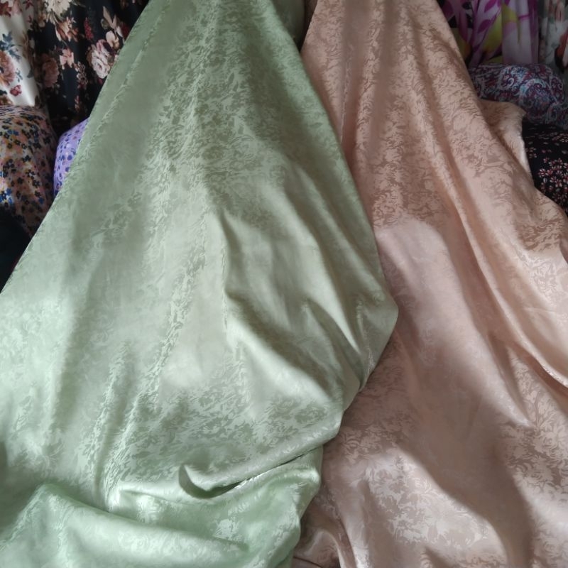 Kain silk jaguar embos | Harga/0,5m | bahan silk jaguar | bahan silk jaguar impor | kain silk jaguar