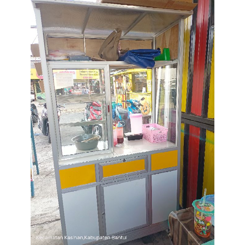 booth gorengan atau fried chicken aluminium