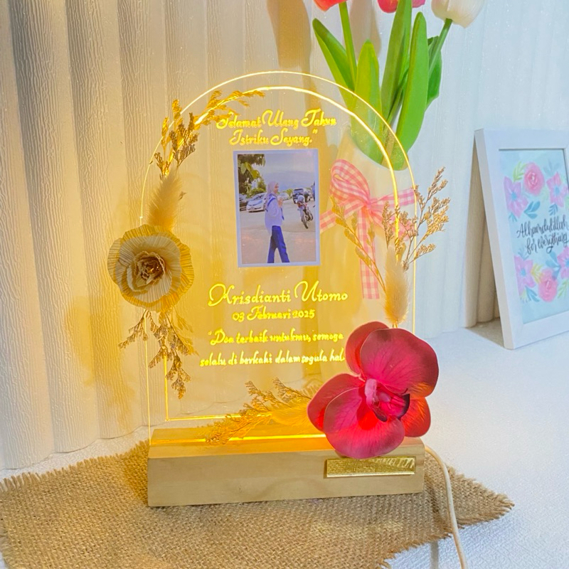 Lettering Acrylic/Hadiah Pernikahan/Gift/Hadiah wisuda/Lampu kamar aestethic