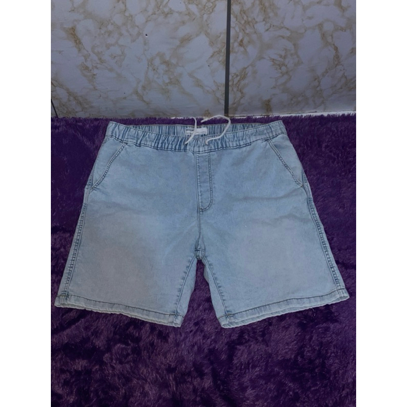 Preloved Celana Jeans Pendek Bershka Size XL