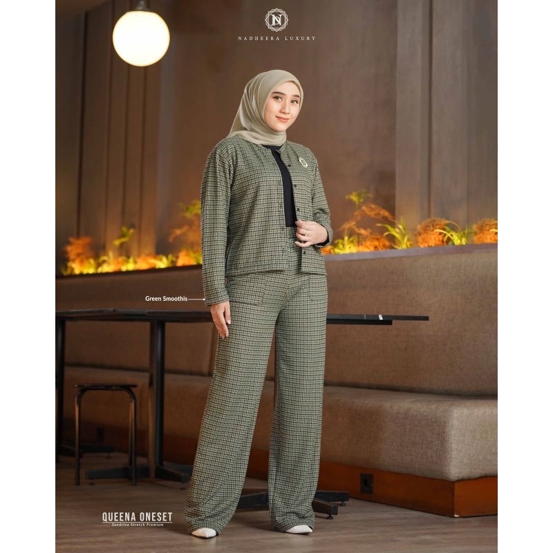 Queena One Set/ Blouse&Pants by Nadheera Luxury