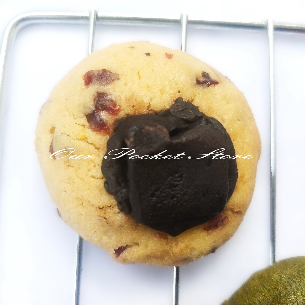 

Cranberry Choco Cookies