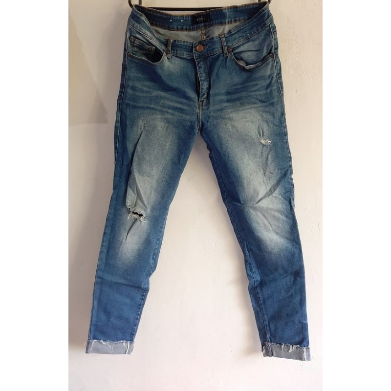 Celana Jeans sobek cewek