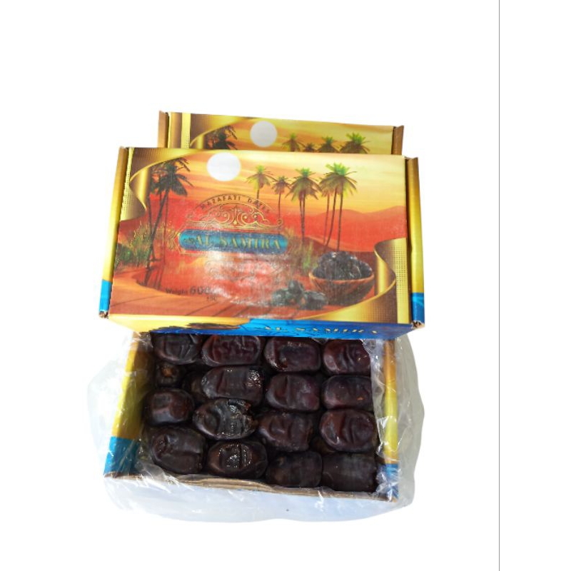 

KURMA ANGGUR BAM AL SAMIRA