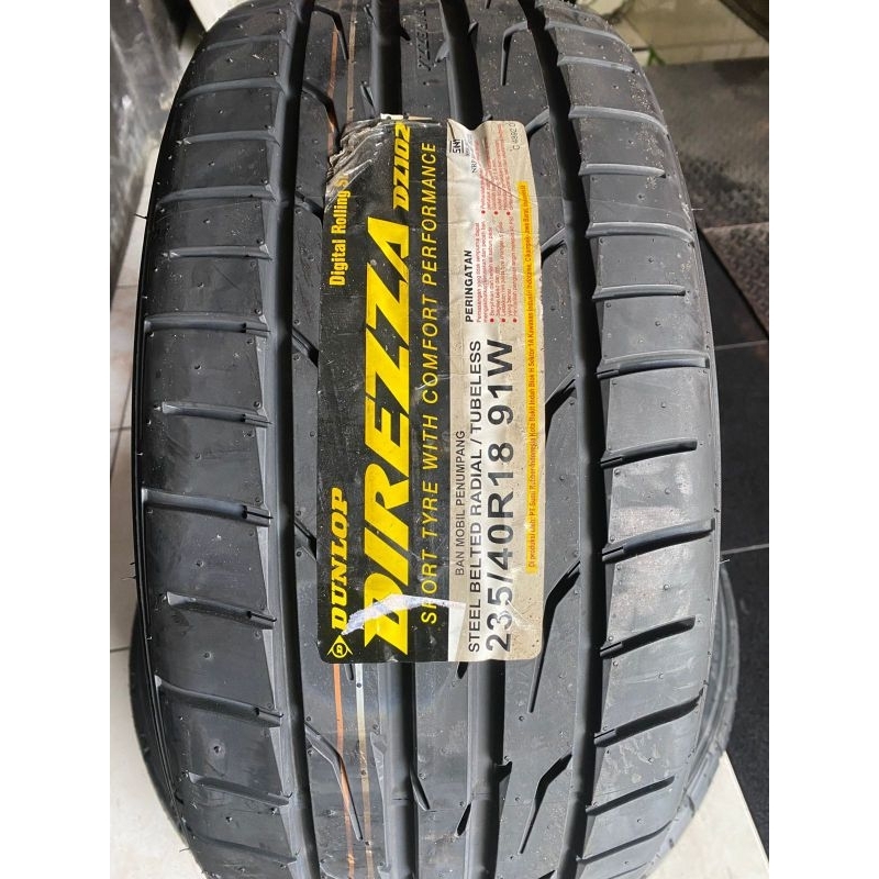 Ban Dunlop Direzza 235/40 R18