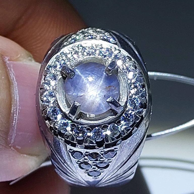 LIGHT PURPLE STAR SAPPHIRE RING (1,45 CARATS) - FER522