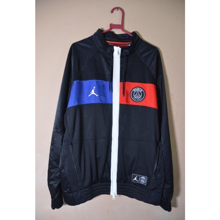 Jaket Jordan x PSG Nike Limited Edition Size M