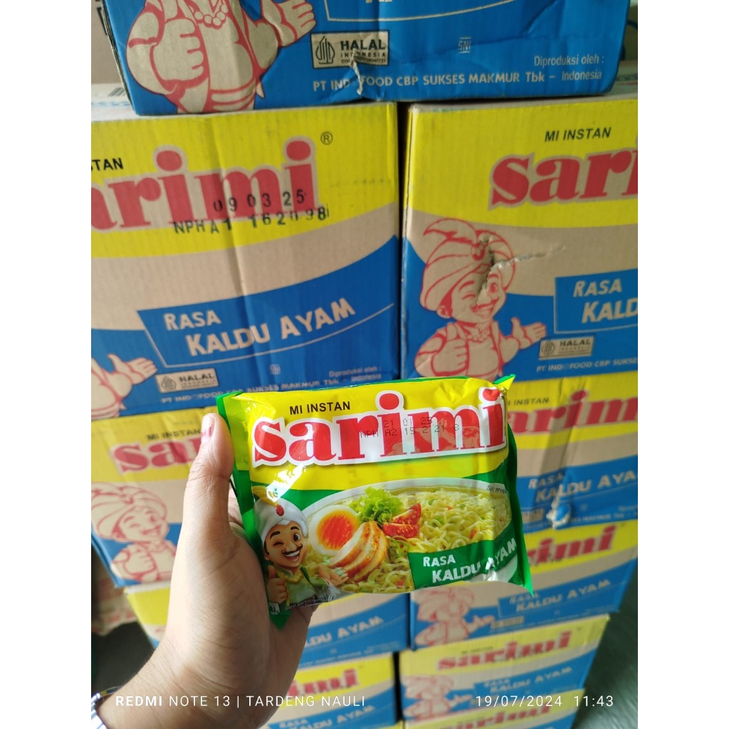 

Mie Instan Sarimi Kaldu Ayam Paket 5 pcs