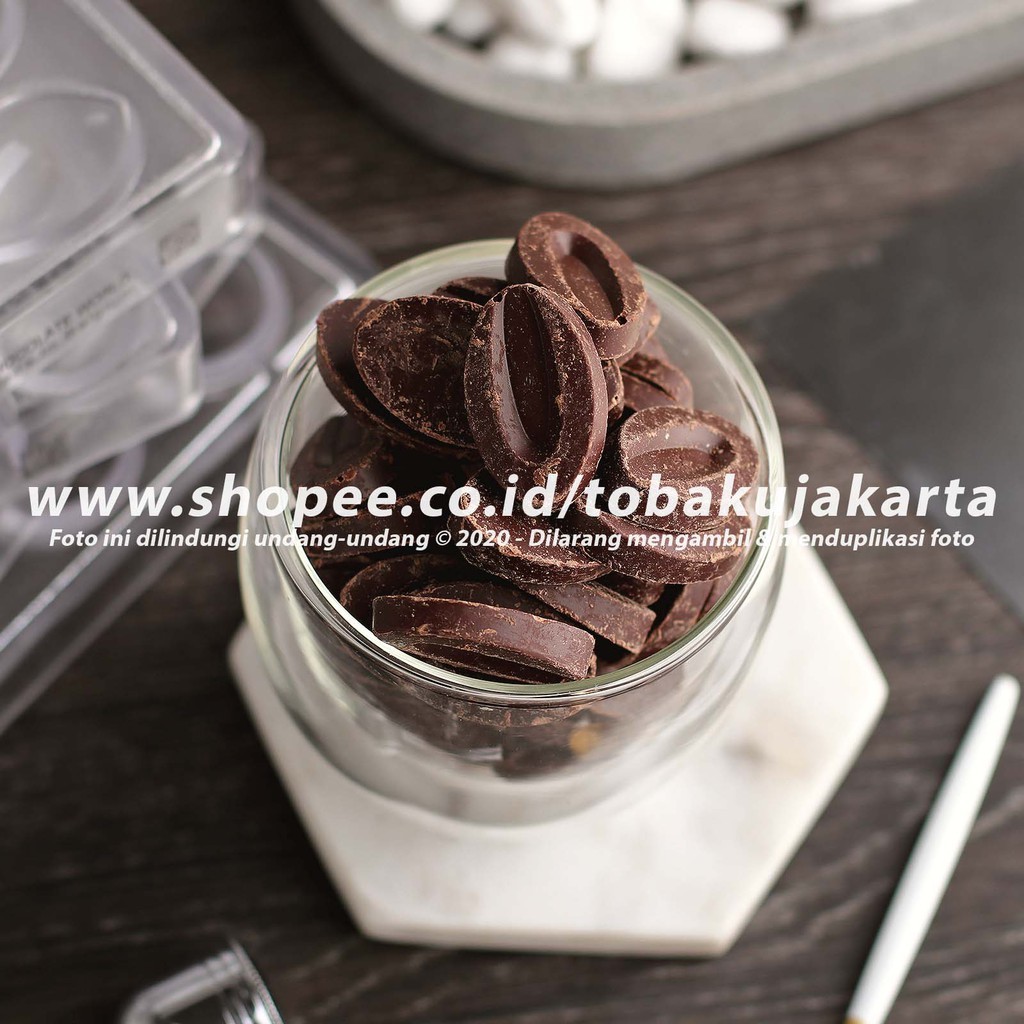 

Valrhona SATILIA NOIRE 500gr Dark Chocolate Couverture 62% Coklat Coin