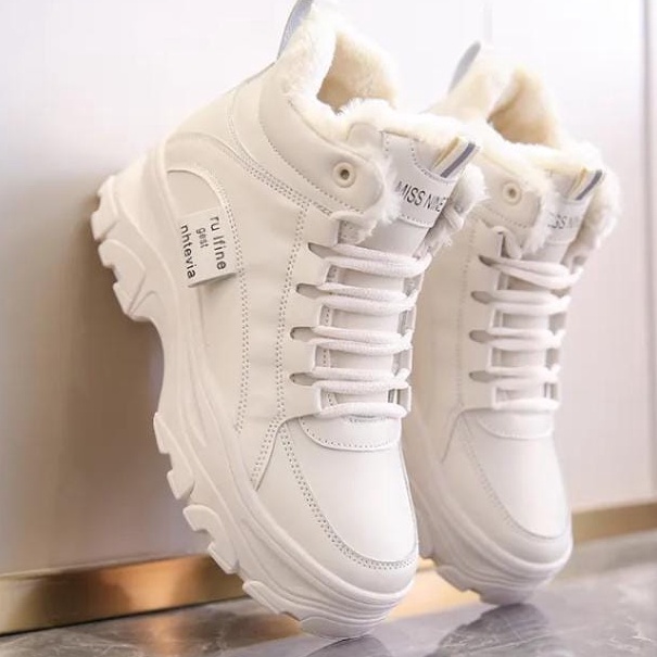 Flash Sale Sepatu Sekolah Boot Wanita Ala Korea Sepatu Boot Wanita Korean Style Hits 224Sepatu Boot 