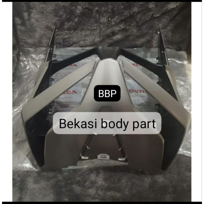 Body sayap depan kanan kiri Vario 125 150 new 2018 2020 silver original