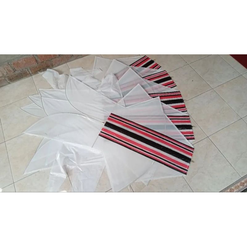 Layangan bebean plastik khas Bali semi knockdown ukuran 1m + tali goci, sendaren, pita sendaren dan 