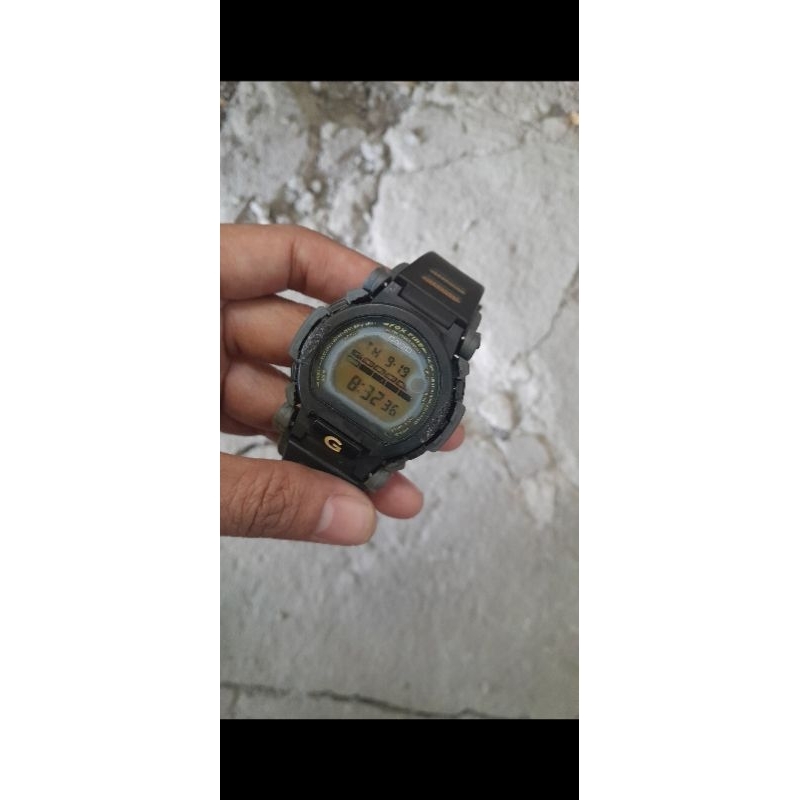 casio g shock dw002