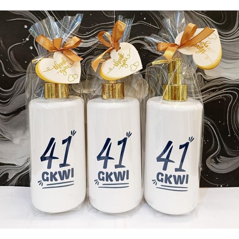 SOUVENIR TEMPAT SABUN + POUCH CUSTOM / SOUVENIR BOTOL SABUN / SOUVENIR PERNIKAHAN / SOUVENIR WEDDING