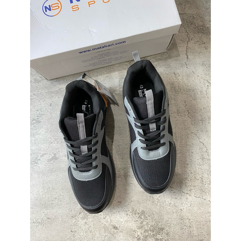 SEPATU SPORT PRIA ORIGINAL