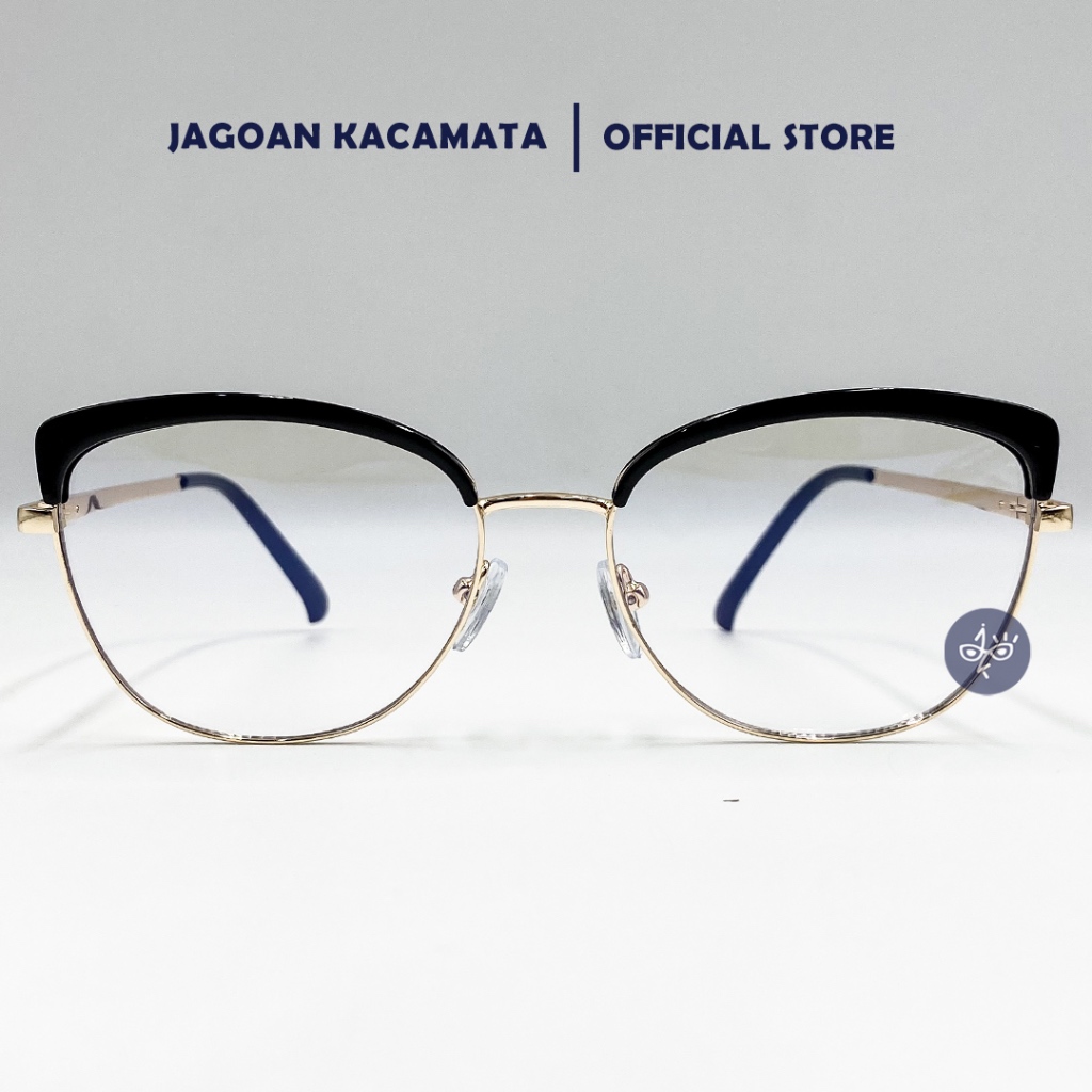 Jagoan Kacamata - Laura Frame