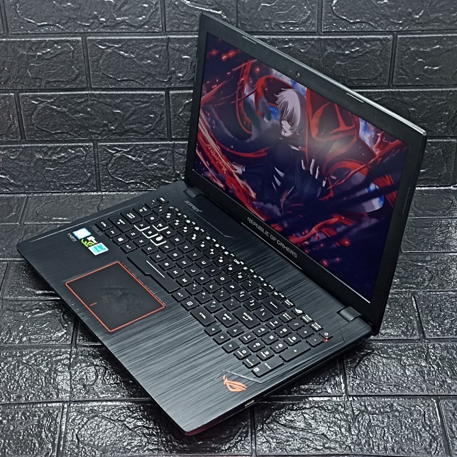 Laptop Gaming Asus ROG Strix GL553VD I7-7700HQ 8/512GB