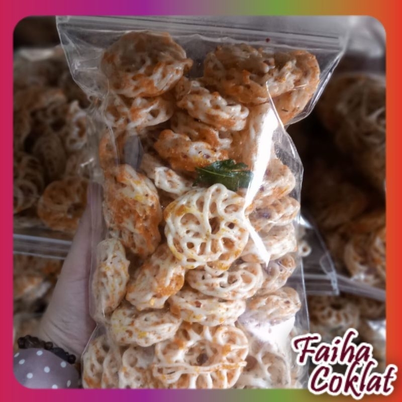 

Kerupuk Seblak Kering Rafael 250gr Kerupuk Mawar Seblak Pedas jeruk 250gr Snack Murah Faiha Coklat