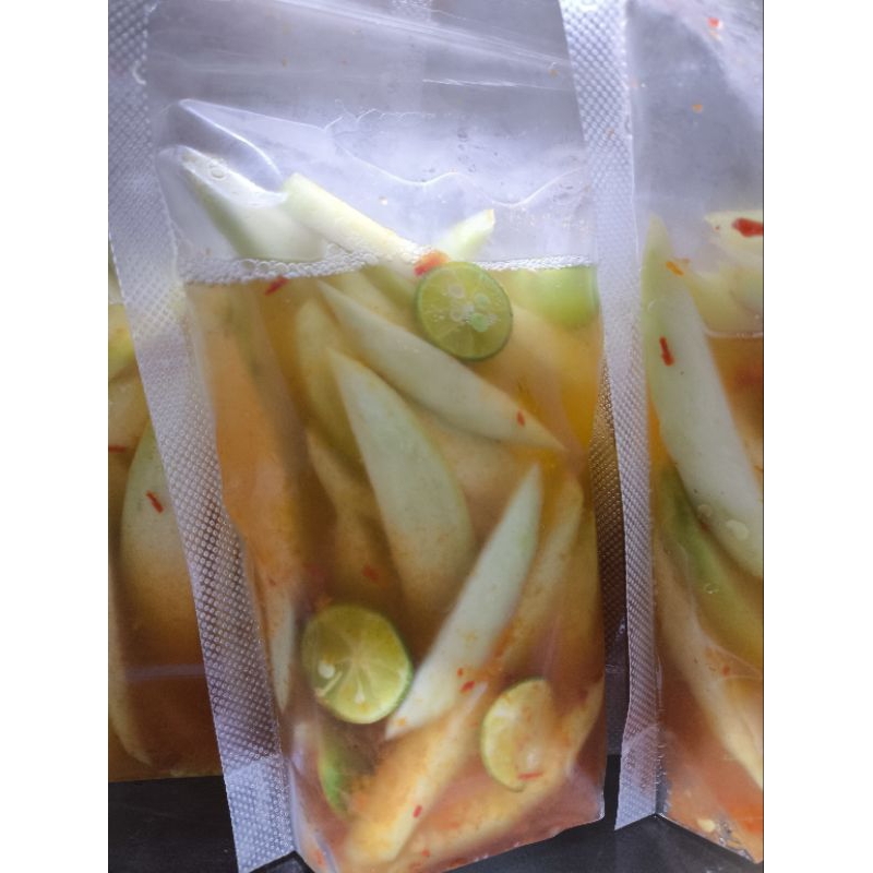 

Manisan/Asinan Pelem Fresh tanpa pengawet, pemanis dan pewarna buatan
