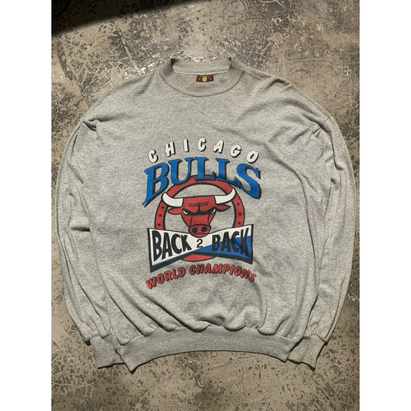 VINTAGE CHICAGO BULLS BACK 2 BACK WORLD CHAMPIONSHIP CREWNECK
