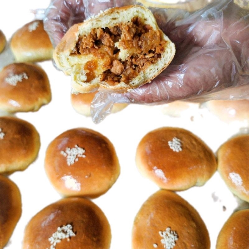 

Roti Baso Ayam Mini isi 10 by DBH