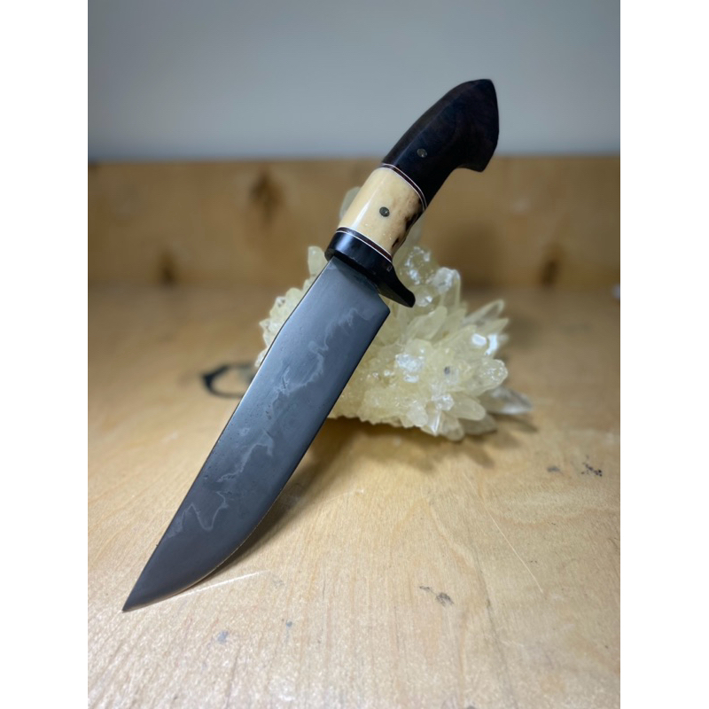 pisau hunting hamon clay carbon steel