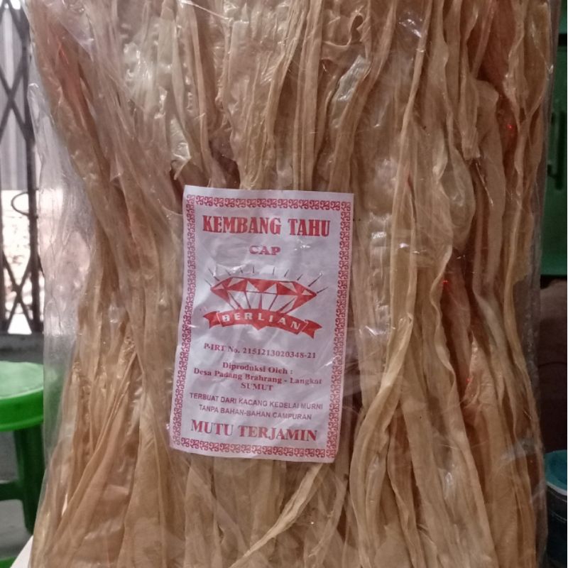 

Kulit tahu / teeki mentah untuk di masak 900gr
