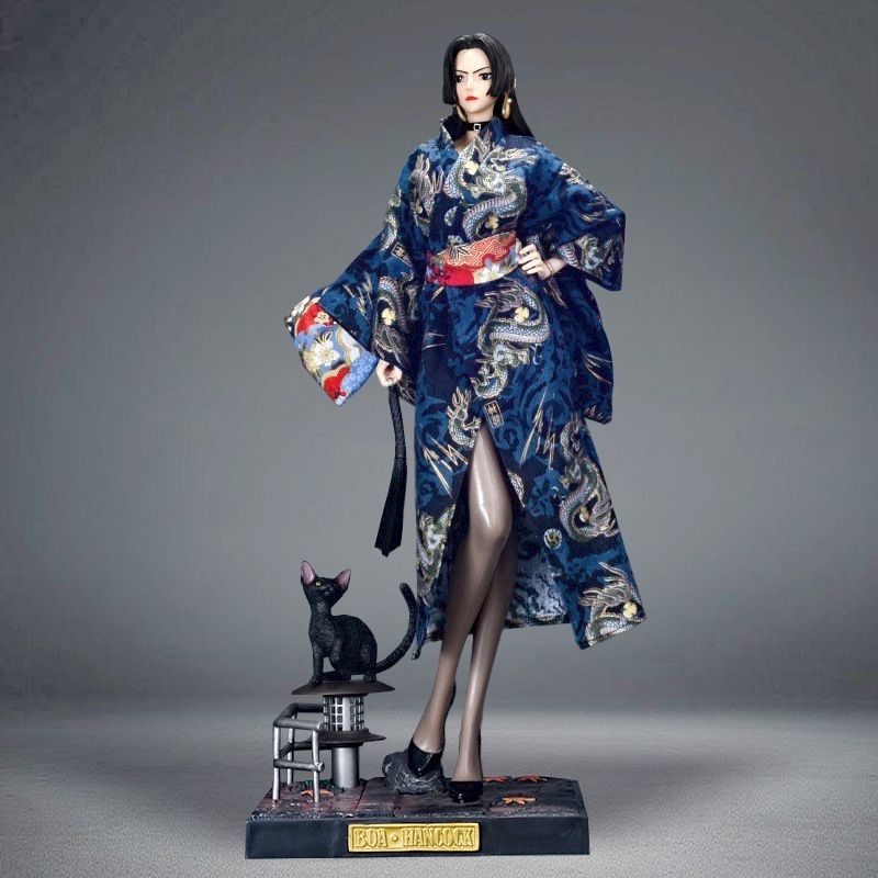 Action Figue Boa Hancock Yakuz Kimono Besar 45cm GK One Piece Collectible