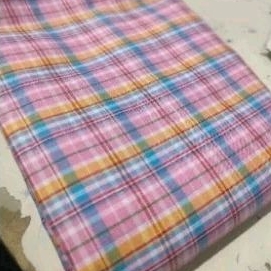 [GULUNGAN] BAHAN KAIN KOTAK PINK GULUNGAN