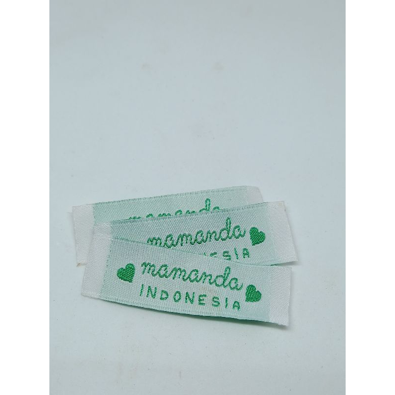 

Woven ukuran 2 x 6 cm