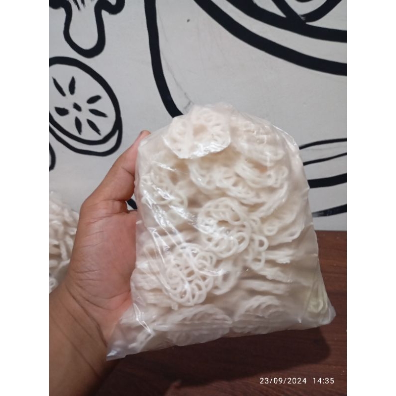 

Krupuk Seblak Mawar Putih