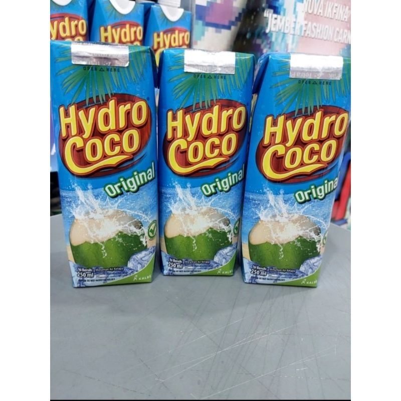 

Hydro Coco 250ml 1 Dus isi 24pcs / Minuman Kelapa Asli 100%