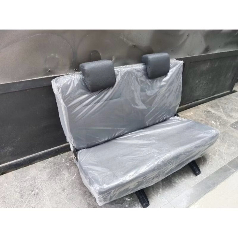 Jok belakang sigra bangku baris ketiga sigra hitam