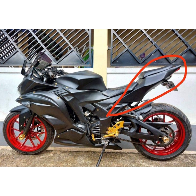 body belakang ninja 250 karbu model zx25r