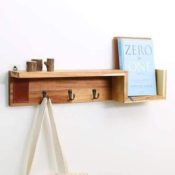 rak buku dinding kayu / gantungan kuci / tempat hp serbaguna