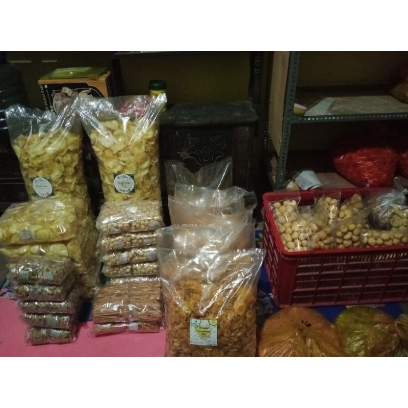 

Keripik Talas , Keripik Pisang , Keripik Singkong