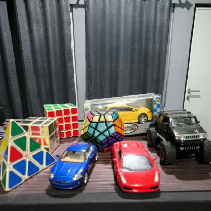Rubik Mirror, Megaminx, 4x4, Pyraminx dan 4 Mobil Mainan Secondary