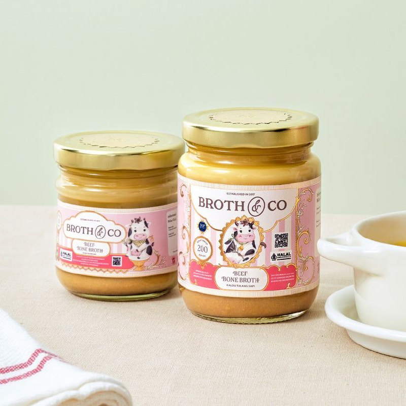 

BROTH & CO | BEEF BONE BROTH | CHICKEN BONE BROTH | NATURAL NO PRESERVATIVES