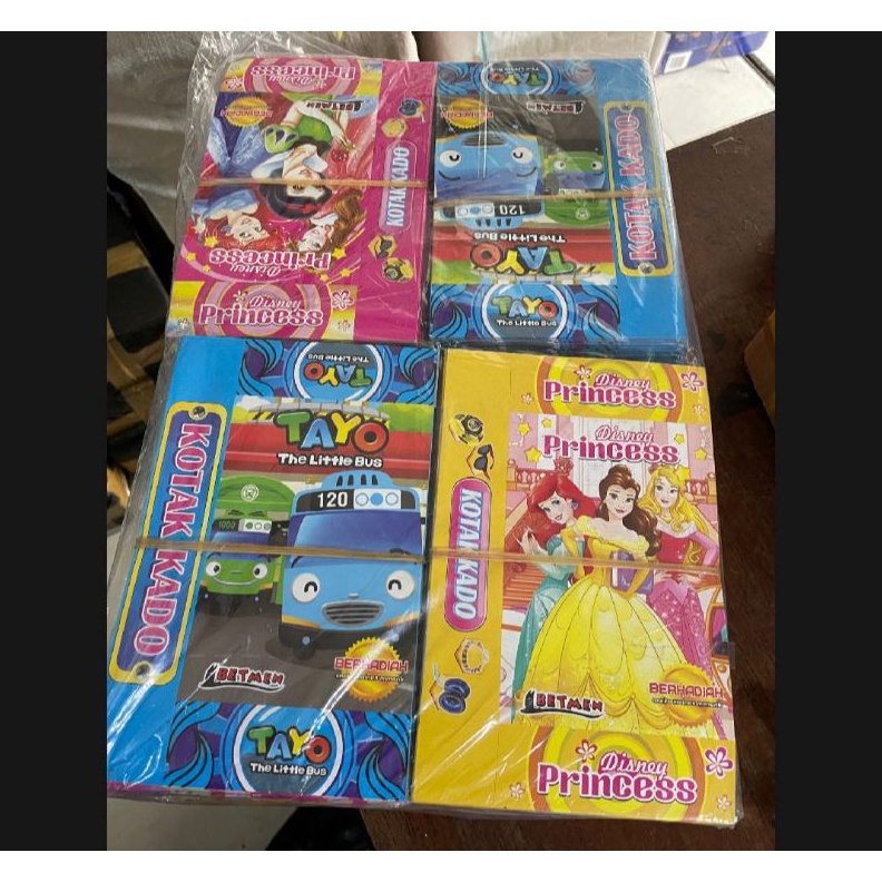 

1PCS KOTAK KADO BESARRANDOM