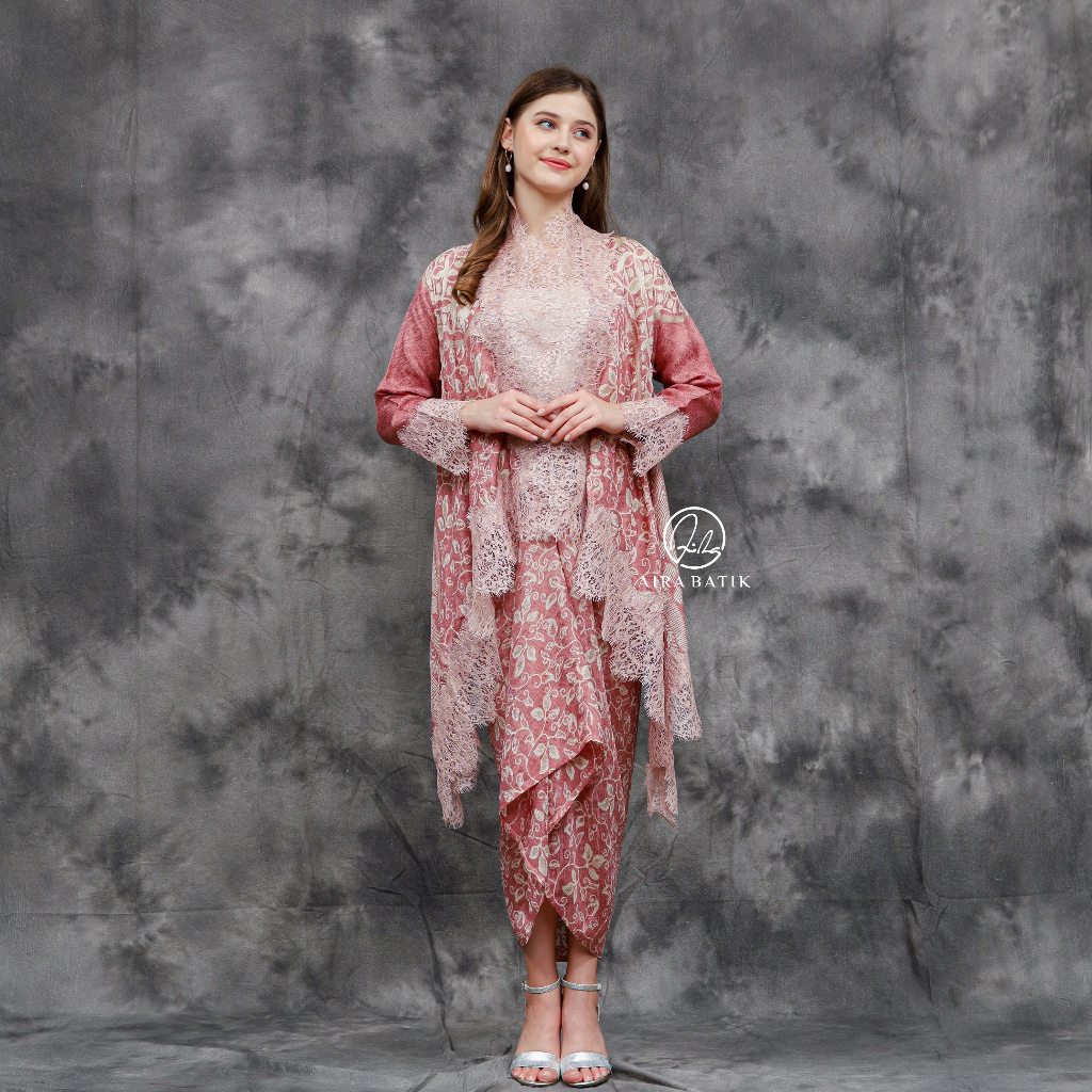 AIRA BATIK -  Syntia Set Outer Lace & Lilit Batik Viscose Kebaya Wanita Premium Modern