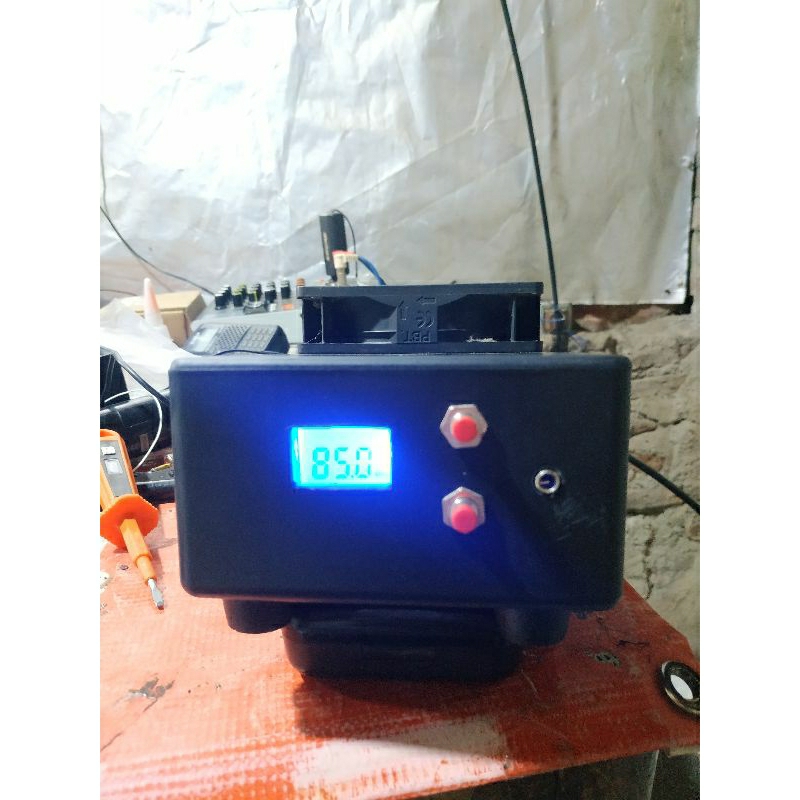 pemancar fm dsp pll 76.0/108 MHZ power 8 watt plus antena 5/8 dan kabel 15 meter