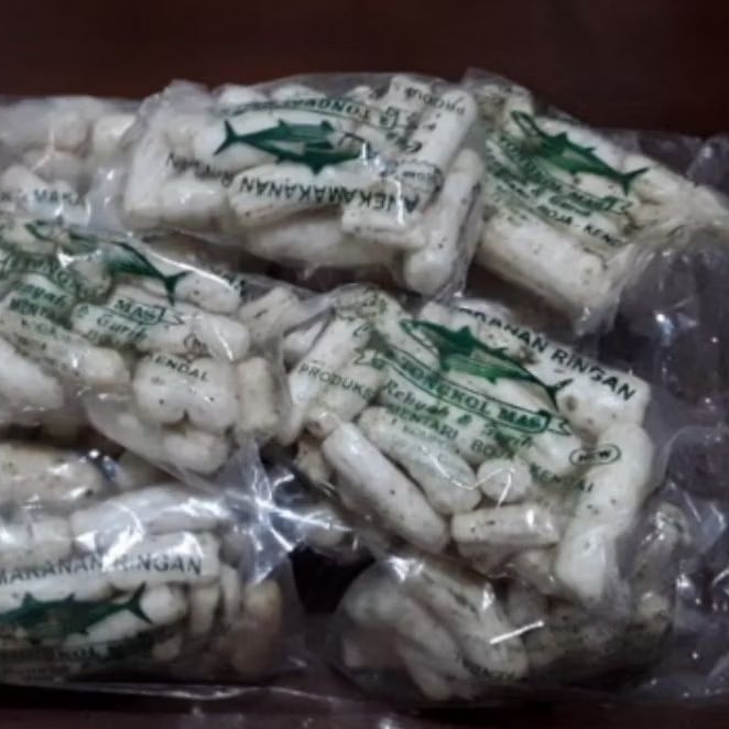 

Kerupuk Tongkol Kerupuk Ikan Tongkol Kemasan Kecil Isi 20 pcs