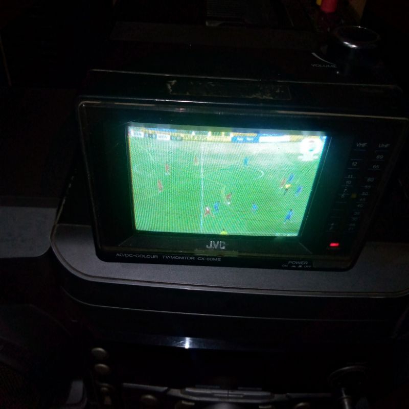 tv mini jadul jvc CX-60ME